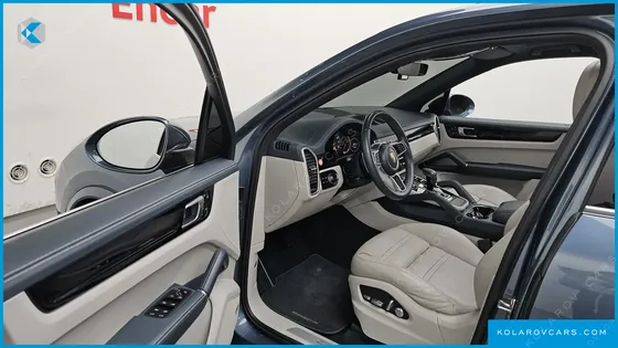PORSCHE CAYENNE 3.0