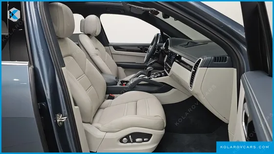 PORSCHE CAYENNE 3.0