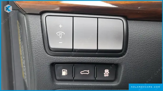 KIA K7 3.0 LPI LUXURY (RENTAL CAR)