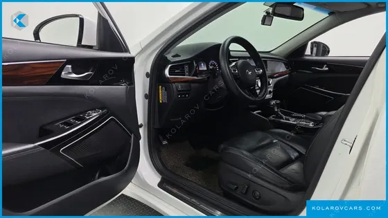 KIA K7 3.0 LPI LUXURY (RENTAL CAR)