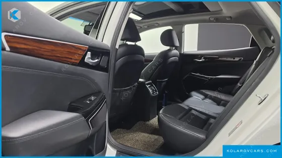 KIA K7 3.0 LPI LUXURY (RENTAL CAR)