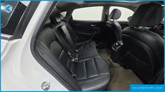 KIA K7 3.0 LPI LUXURY (RENTAL CAR)