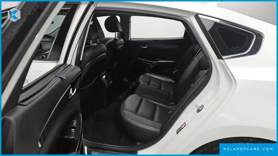KIA K7 3.0 LPI PRESTIGE (RENTAL CAR)