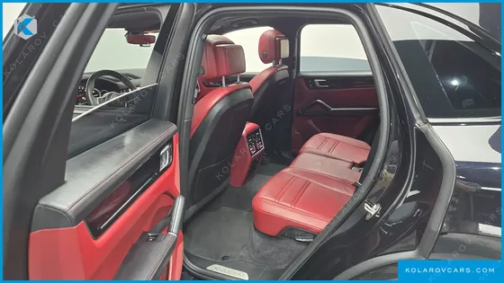 PORSCHE CAYENNE 3.0