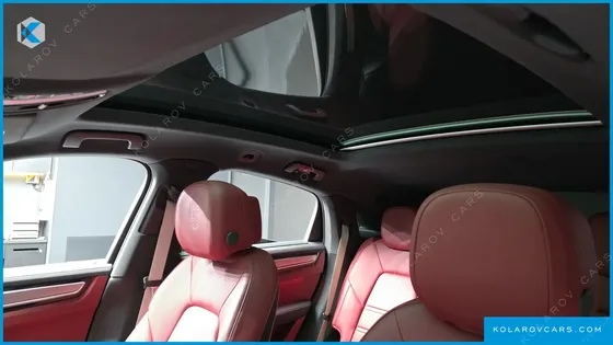 PORSCHE CAYENNE 3.0 COUPE PLATINUM EDITION