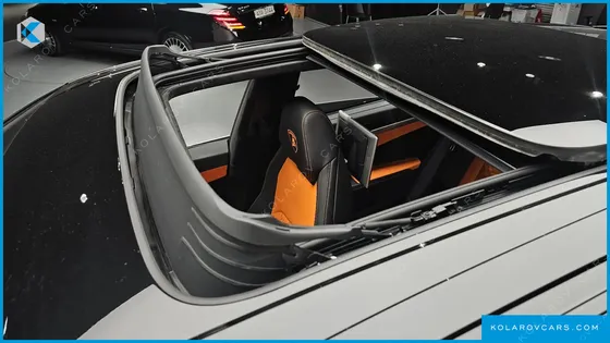 LAMBORGHINI URUS 4.0 V8