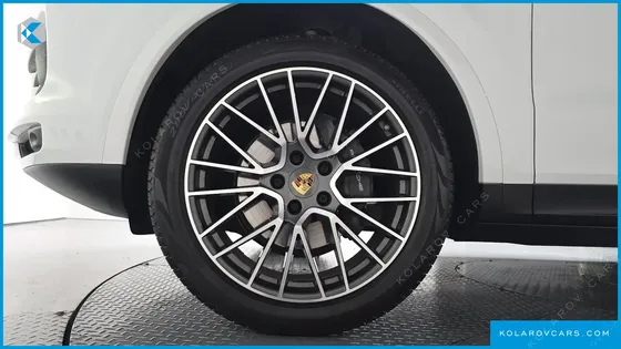 PORSCHE CAYENNE 3.0