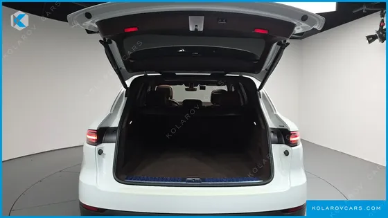 PORSCHE CAYENNE 3.0