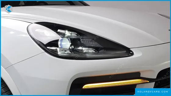 PORSCHE CAYENNE 3.0