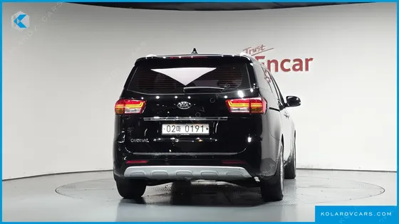 KIA CARNIVAL 9-SEATER PRESTIGE