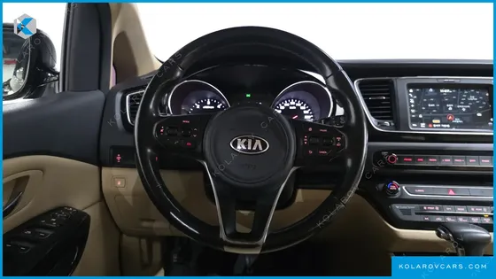KIA CARNIVAL 9-SEATER PRESTIGE
