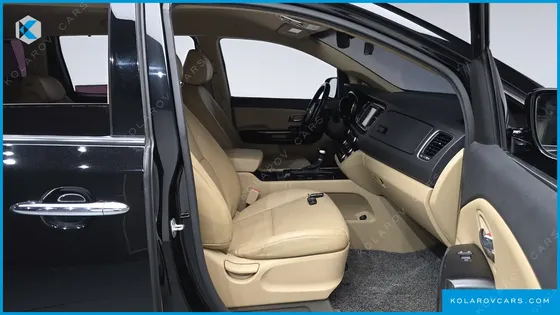 KIA CARNIVAL 9-SEATER PRESTIGE