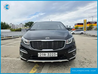 KIA CARNIVAL 9-SEATER PRESTIGE