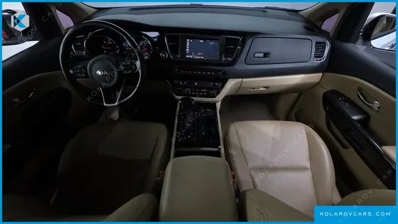KIA CARNIVAL 9-SEATER PRESTIGE