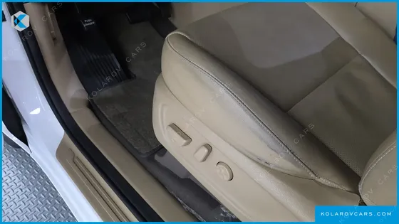 KIA CARNIVAL 9-SEATER PRESTIGE