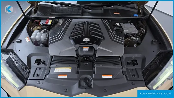 LAMBORGHINI URUS 4.0 V8