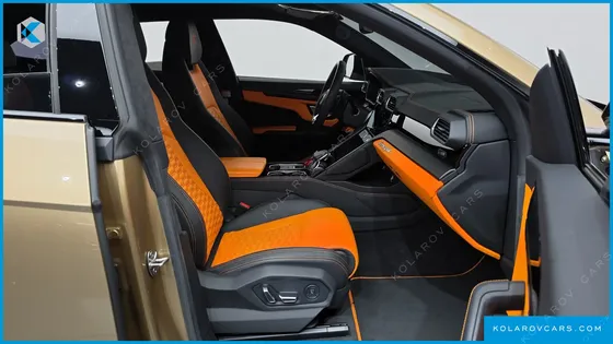 LAMBORGHINI URUS 4.0 V8