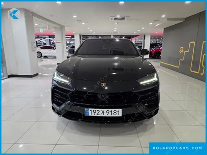 LAMBORGHINI URUS 4.0 V8