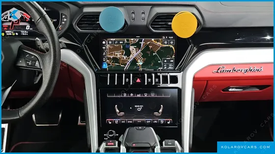 LAMBORGHINI URUS 4.0 V8
