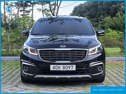 KIA CARNIVAL 9-SEATER NOBLESSE