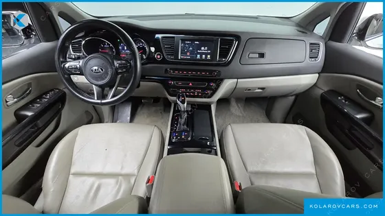 KIA CARNIVAL 9-SEATER PRESTIGE
