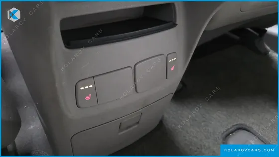 KIA CARNIVAL 9-SEATER PRESTIGE