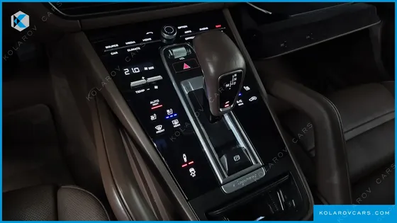 PORSCHE CAYENNE 3.0