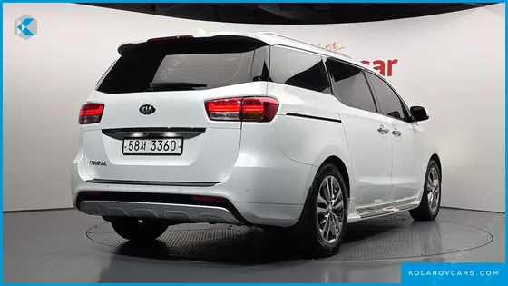 KIA CARNIVAL 9-SEATER NOBLESSE