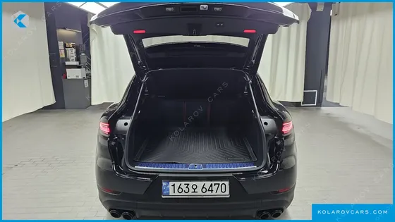 PORSCHE CAYENNE 3.0 COUPE
