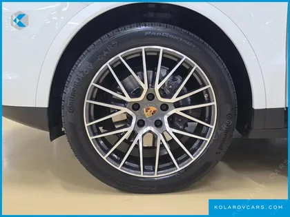 PORSCHE CAYENNE 3.0