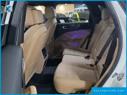 PORSCHE CAYENNE 3.0