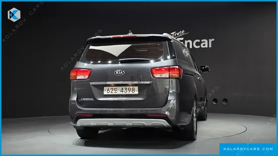 KIA CARNIVAL 9-SEATER PRESTIGE