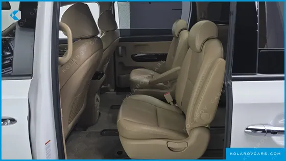 KIA CARNIVAL 9-SEATER PRESTIGE