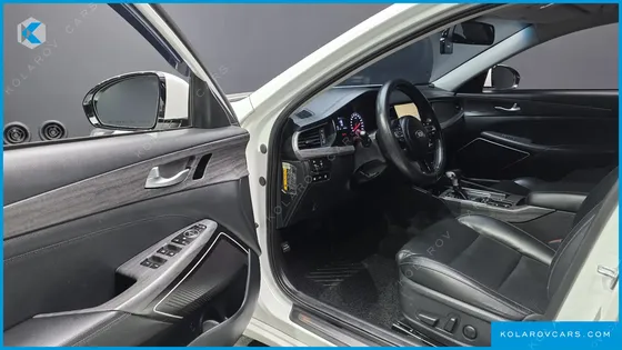 KIA K7 3.0 LPI LUXURY (RENTAL CAR)