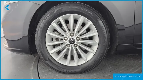 KIA K7 3.0 LPI LUXURY (RENTAL CAR)