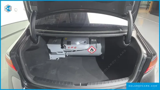 KIA K7 3.0 LPI LUXURY (RENTAL CAR)