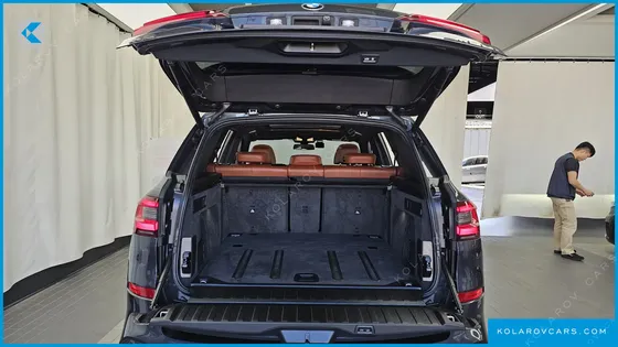 BMW X5 M50I