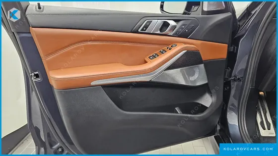 BMW X5 M50I