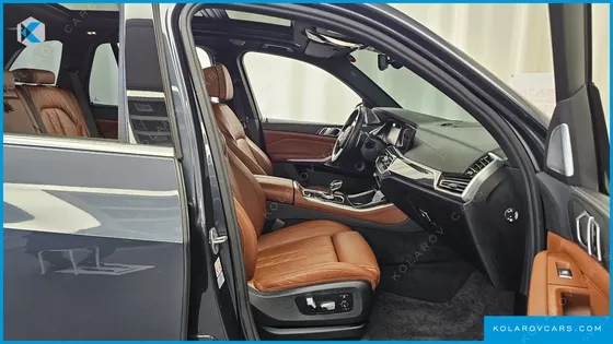 BMW X5 M50I