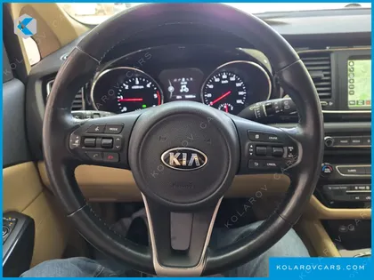 KIA CARNIVAL 11-SEATER PRESTIGE