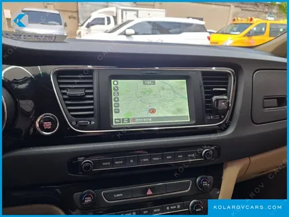 KIA CARNIVAL 11-SEATER PRESTIGE