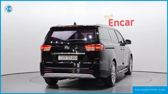 KIA CARNIVAL 7-SEATER LIMOUSINE