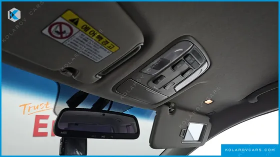 KIA CARNIVAL 7-SEATER LIMOUSINE
