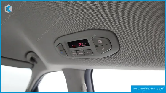 KIA CARNIVAL 7-SEATER LIMOUSINE
