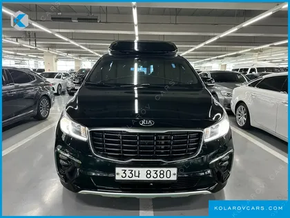 KIA CARNIVAL 9-SEATER HI-LIMOUSINE
