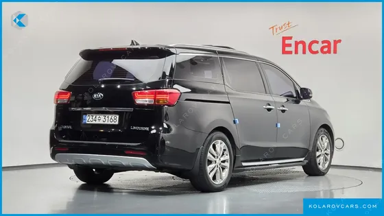 KIA CARNIVAL GASOLINE 7-SEATER LIMOUSINE