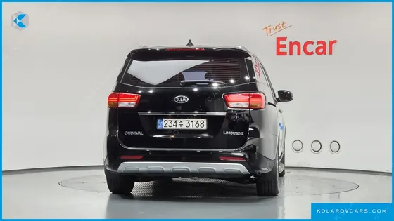 KIA CARNIVAL GASOLINE 7-SEATER LIMOUSINE
