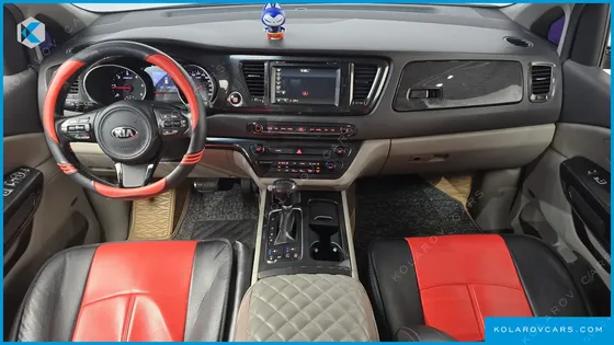 KIA CARNIVAL 9-SEATER NOBLESSE