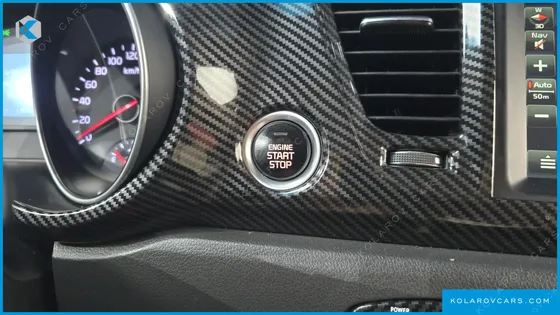 KIA CARNIVAL 9-SEATER NOBLESSE