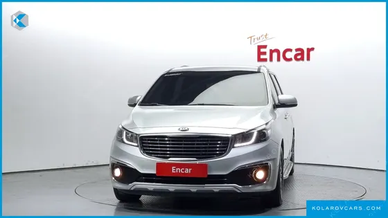 KIA CARNIVAL 9-SEATER LUXURY
